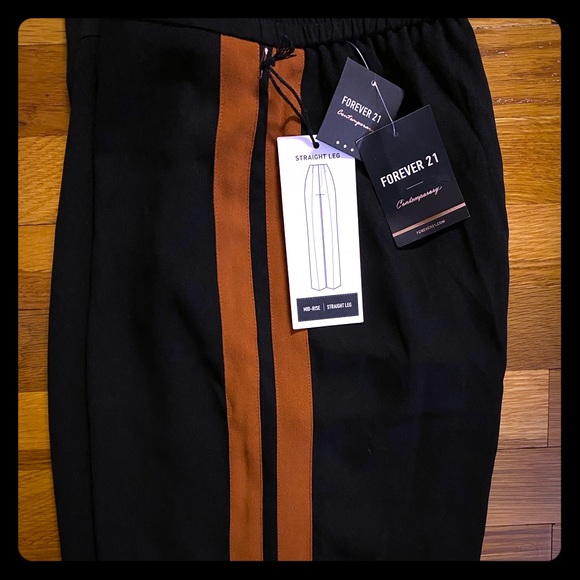 Black straight leg pants - Picture 1 of 2